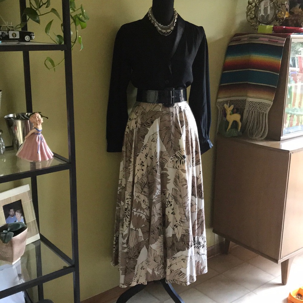 Vintage Evan Picone long circle skirt